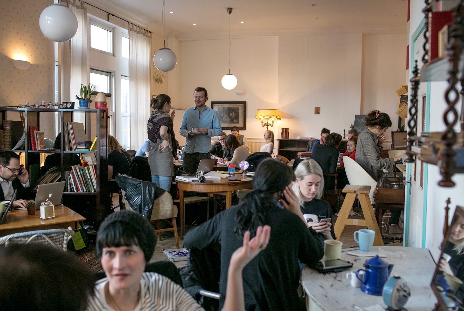 Ziferblat: The pay as you go cafe - Header